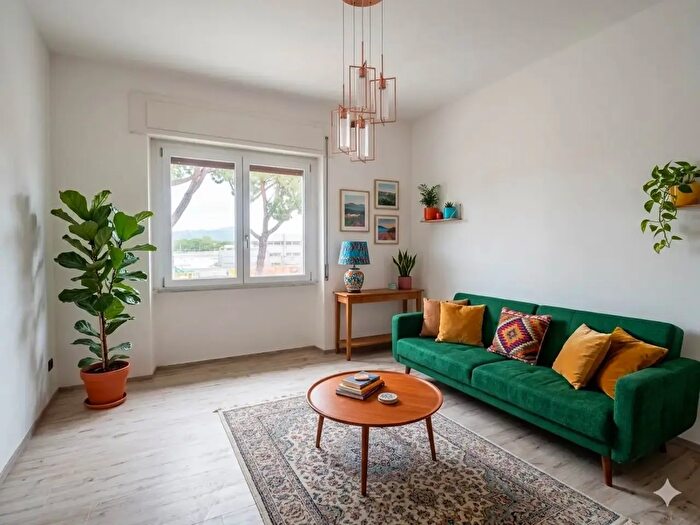 Appartamento con 6 locali in vendita in Viareggio