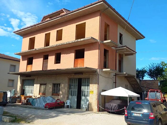 Casa quadrilocale in vendita in Via Giueseppe Verdi, Falerone