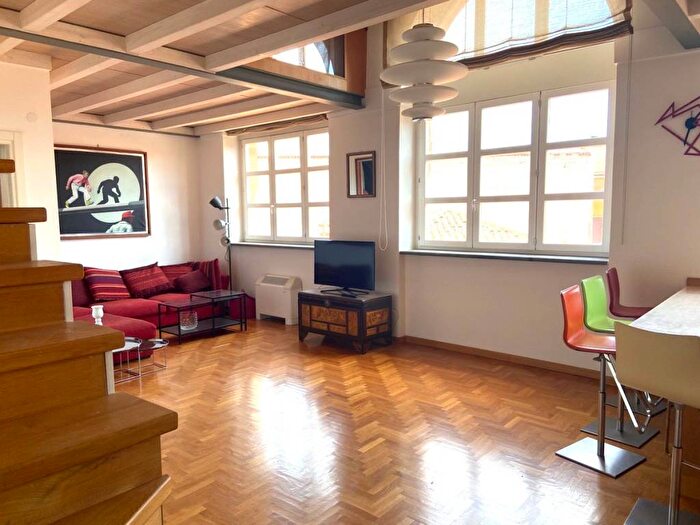 Appartamento trilocale in affitto in Via Mecenate, Colle Oppio, Roma