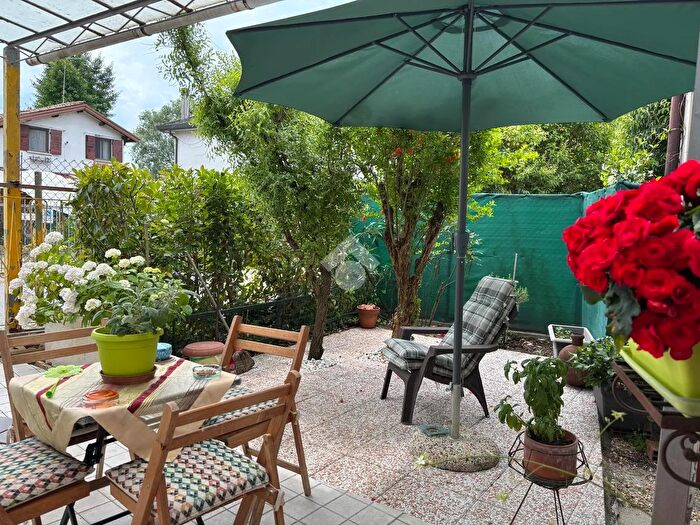 Appartamento quadrilocale in vendita in Via Vallon, Venezia