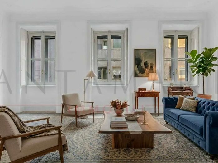Appartamento con 5 locali in vendita in Via Fatebenefratelli, Milano