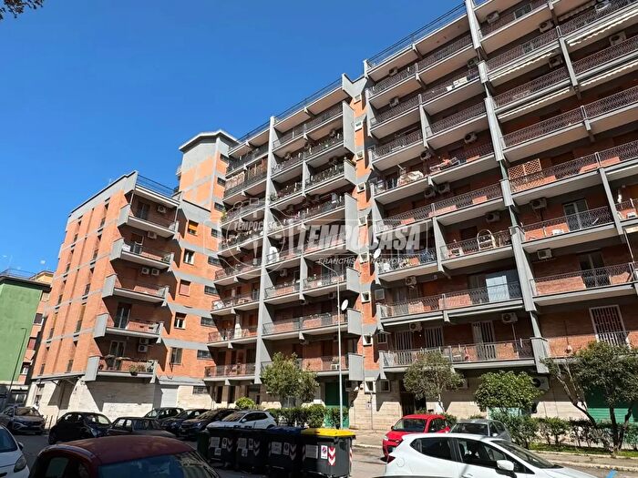 Appartamento trilocale in vendita in Via Celestino Galiani, Foggia
