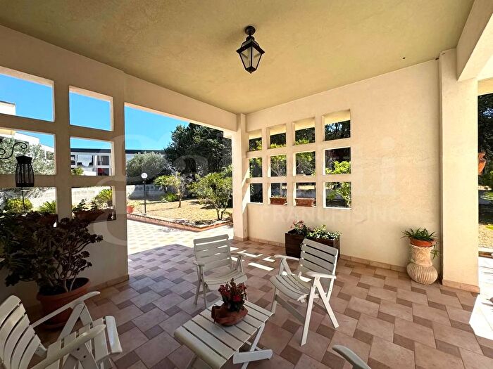 Casa con 6 locali in vendita in Termoli