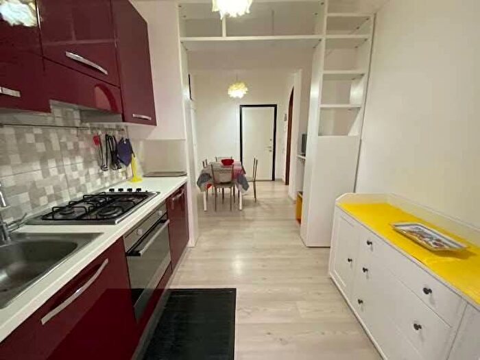 Appartamento trilocale in affitto in Centro, Cogoleto