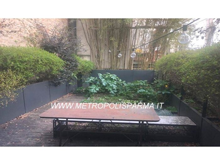 Appartamento con 5 locali in affitto in Centro Storico, Parma