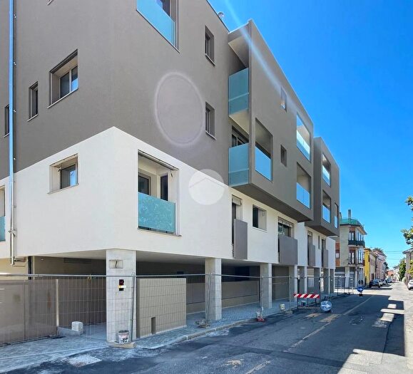 Appartamento trilocale in vendita in Via G Matteotti, Cabiate