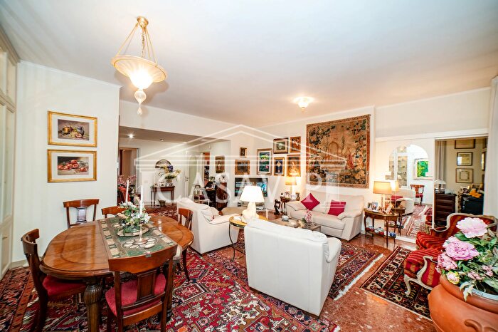 Appartamento con 5 locali in vendita in Via Filippo Barigioni, Roma