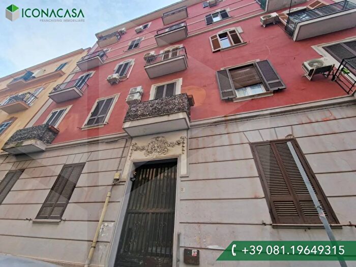 Appartamento quadrilocale in vendita in Via Pandolfo Collenuccio, Napoli