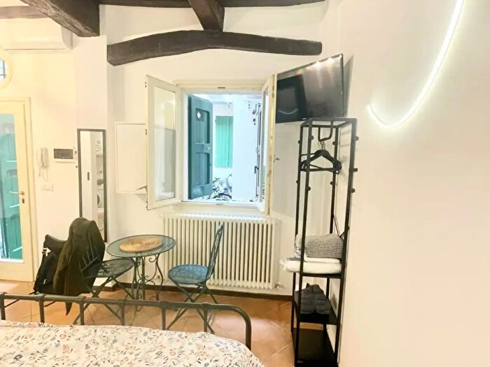 Appartamento monolocale in affitto in Vicolo Bolognetti, Bologna