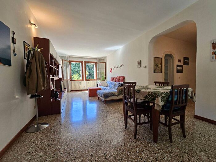 Appartamento trilocale in affitto in Sant'Elena, Venezia