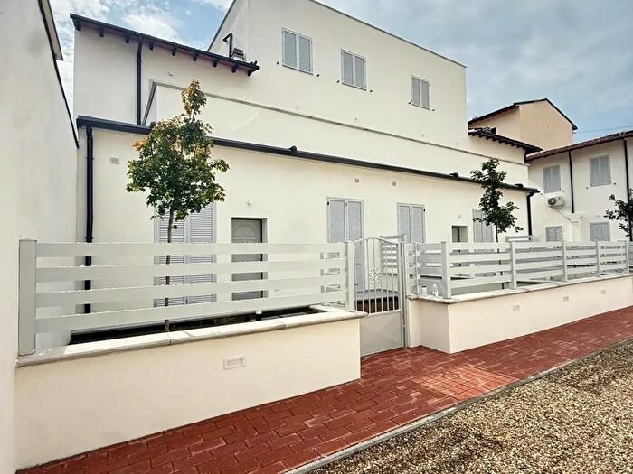 Appartamento quadrilocale in vendita in Firenze