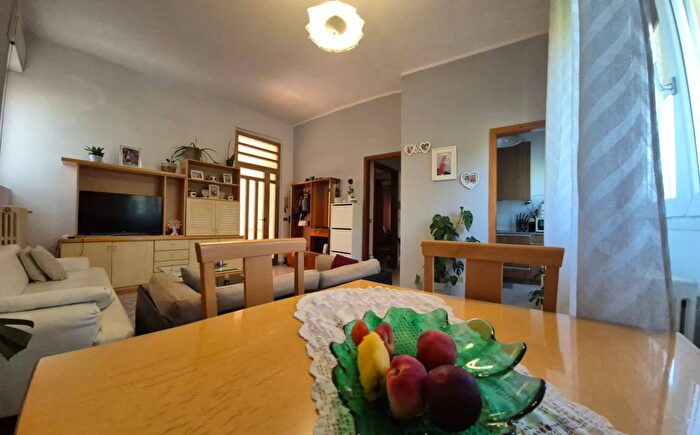 Appartamento bilocale in vendita in Via San Carlo, Cesano Maderno