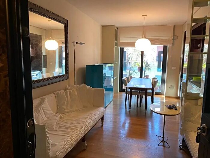 Appartamento trilocale in affitto in Via Palermo, Pescara