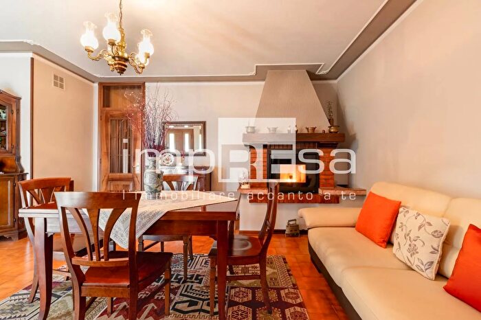 Casa con 5 locali in vendita in Salgareda