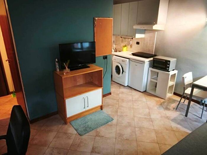 Appartamento monolocale in affitto in BORGO GUAZZO, Centro Storico, Parma