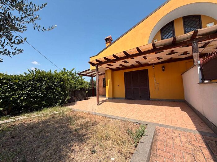 Appartamento quadrilocale in affitto in Via delle Cisternole, Frascati