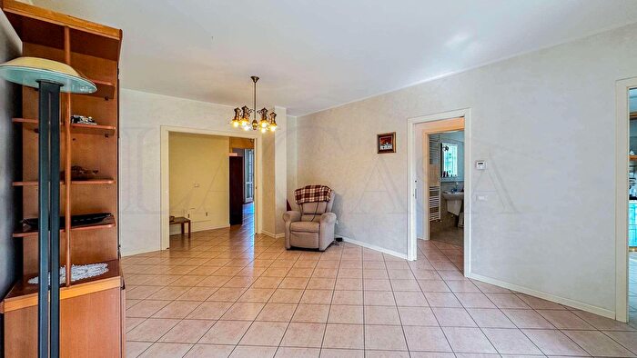 Appartamento trilocale in vendita in Via Giuseppe Borghini Snc, Collebeato