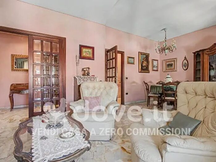 Appartamento quadrilocale in vendita in Via Vincenzo Scala, Napoli