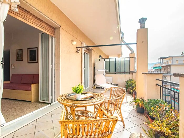 Appartamento bilocale in vendita in Corso Europa, Loano