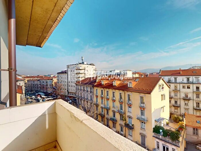 Appartamento quadrilocale in vendita in Corso Alcide De Gasperi, Torino