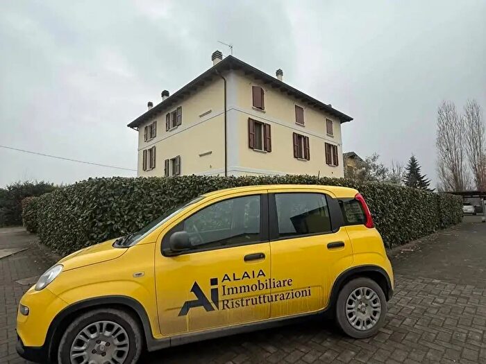 Appartamento con 5 locali in vendita in Castelfranco Emilia