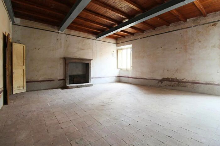 Appartamento quadrilocale in vendita in Vicolo della Madonna, Blera