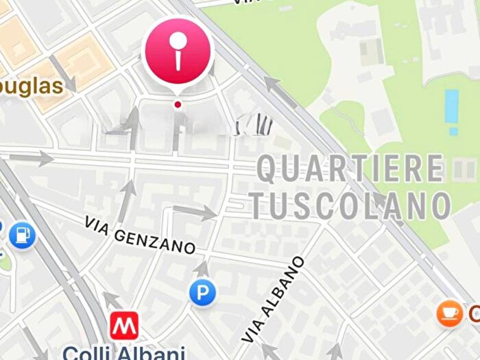Appartamento trilocale in affitto in Via Acca Larenzia, Furio Camillo, Roma