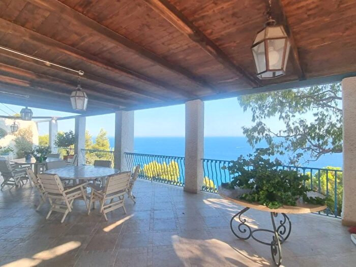 Casa con 6 locali in affitto in Strada del Sole, San Felice Circeo