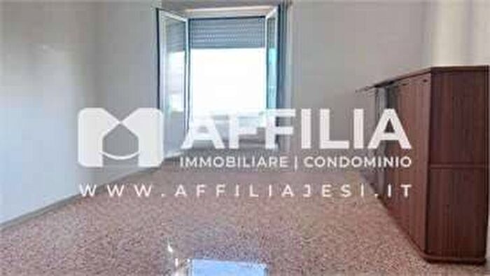 Appartamento quadrilocale in affitto in Via Aldo Moro, Centro, Ostra