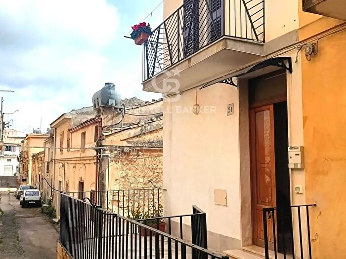 Casa con 5 locali in vendita in Via XXIV Maggio, Modica