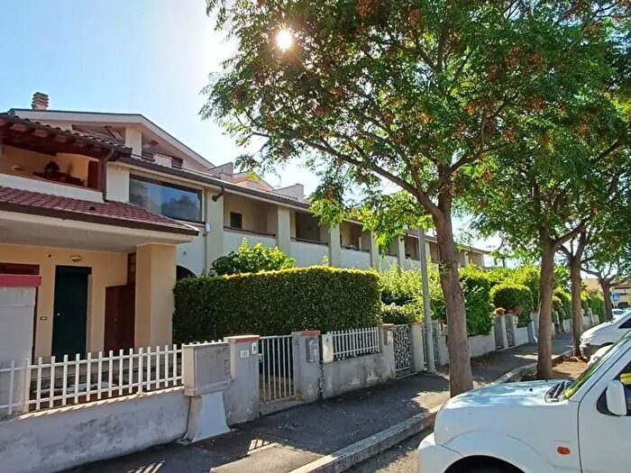 Appartamento trilocale in vendita in Via Segni, Grosseto