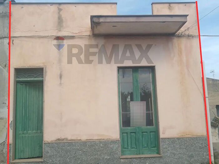 Casa bilocale in vendita in Via Strada, Riposto