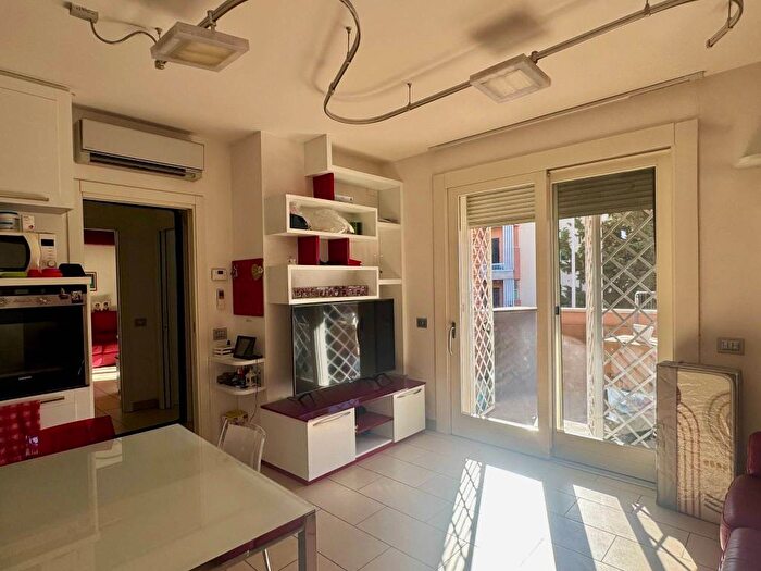 Appartamento bilocale in affitto in Via Napoleone Bonaparte, Coverciano, Firenze