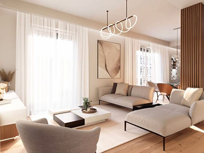 Appartamento quadrilocale in affitto in Via Santa Marta, Carrobbio, Milano