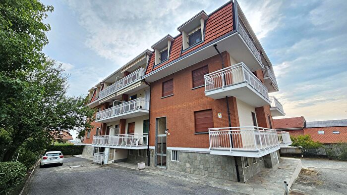 Appartamento trilocale in vendita in Via Magenta, Piossasco