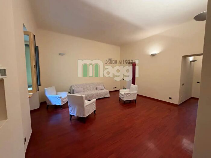 Appartamento trilocale in affitto in Viale Piave, Milano