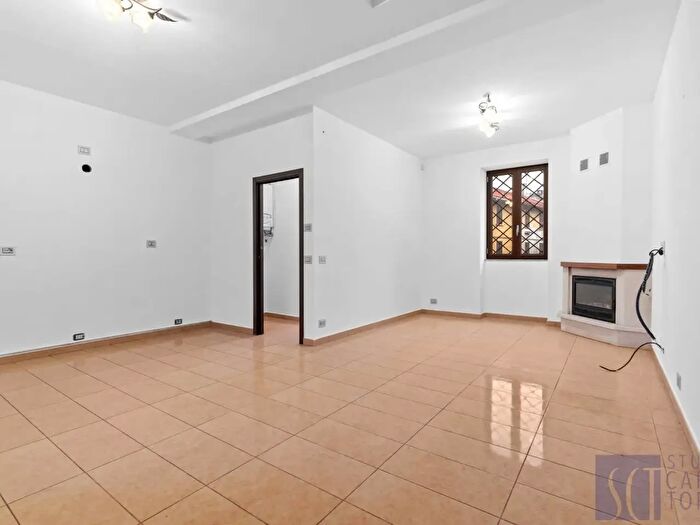 Casa trilocale in vendita in Via Luciano Manara, San Giuliano Milanese