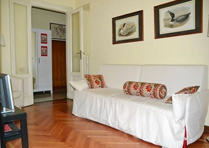 Appartamento bilocale in affitto in Via Giuseppe Revere, Vincenzo Monti, Milano