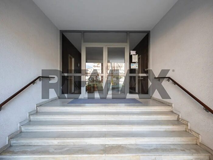 Appartamento con 7 locali in vendita in Via Alessandro Manzoni b, Giarre