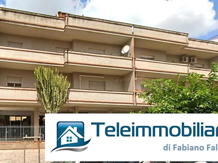 Appartamento con 6 locali in vendita in Via dei Volsci, Latina
