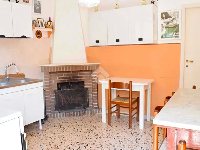 Appartamento bilocale in vendita in Via Sfratati, Tagliacozzo