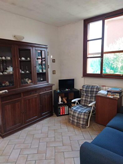 Casa trilocale in vendita in Via Medagie dOro, Collesalvetti