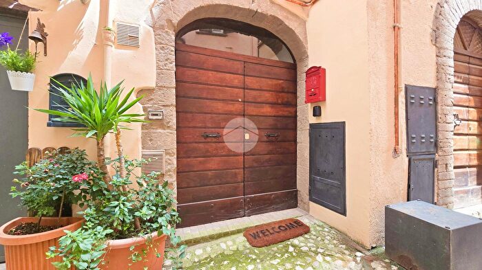 Appartamento bilocale in vendita in Vicolo del Forno, Spoleto