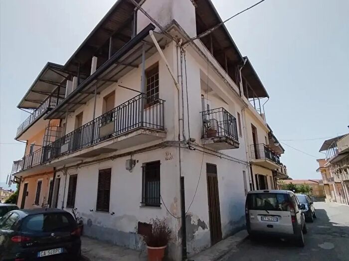 Casa trilocale in vendita in Taurianova