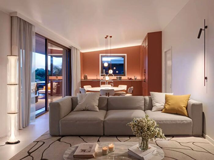 Appartamento quadrilocale in vendita in Via Caboto, Sirmione