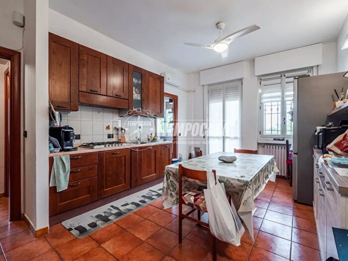 Appartamento trilocale in vendita in Via Virgilio, Trezzano Sul Naviglio
