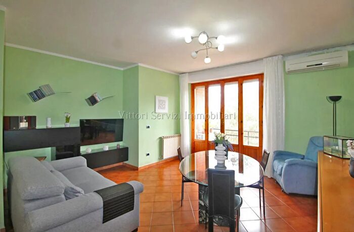 Appartamento con 5 locali in vendita in Via della Resistenza, Montepulciano