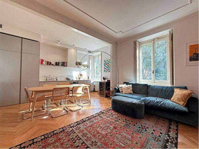 Appartamento trilocale in affitto in Via Plinio, Morgagni, Milano