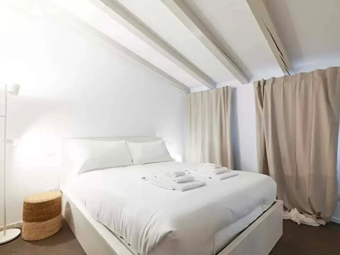 Appartamento monolocale in affitto in Corso Genova, Milano