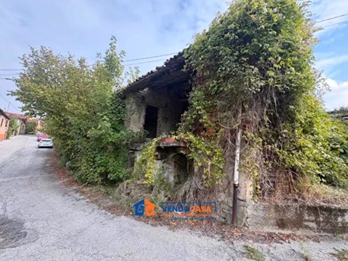 Casa monolocale in vendita in Via Conte d'Aste, Somano